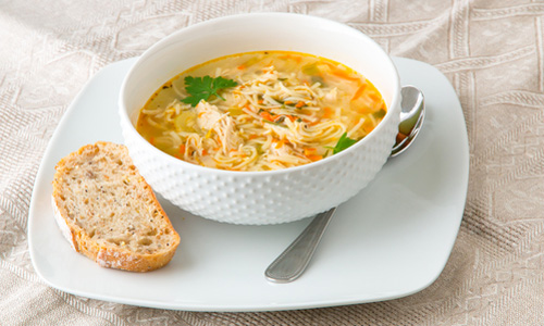 Aká polievka sa dá pripraviť rýchlo a ľahko