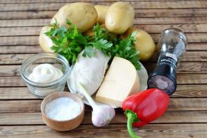 Ako variť zemiakové člny plnené mäsom a šampiňónmi