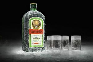 Ako piť Jägermeister: užitočné tipy