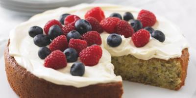Jogurtový koláč: nepečený recept doma