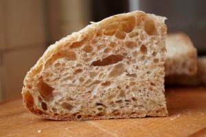 Zloženie lekárskeho chleba.  Doktorský chlieb.  Kombinácia chleba s určitými potravinami