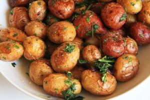 Ako chutne uvariť nové zemiaky resp
